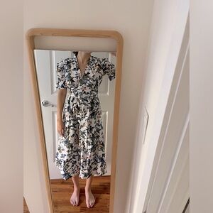 Diane Von Furstenberg midi dress sz 2